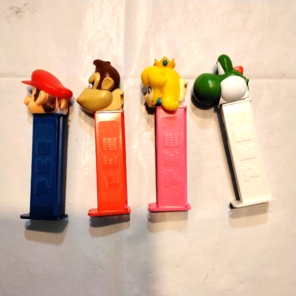 Super Mario bros Donkey Kong pez Dispenser m8xed lot of 4 - Picture 3 of 3